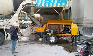 细石混凝土泵产品和运营的关系是什么-相辅相成[鲁科重工]
